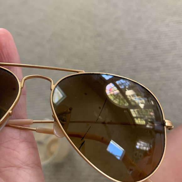 Ray-Ban Aviator gold polarized sunglasses (n - Picture 2 of 5